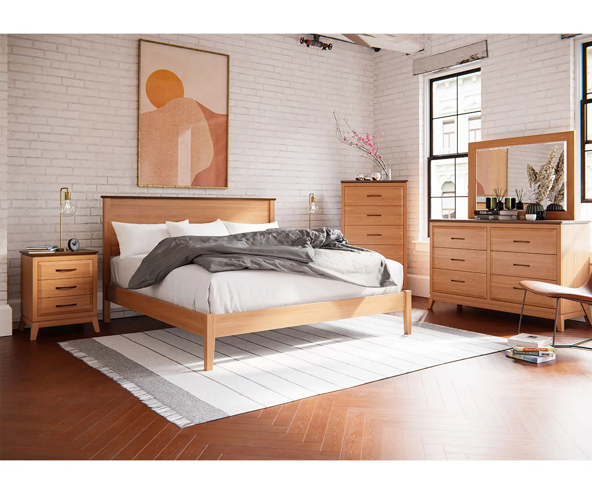 Saratoga Bed with Footboard Storage - Image 2